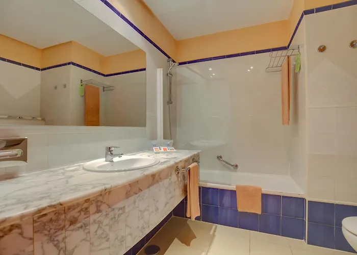 Hotel Sbh 4*
